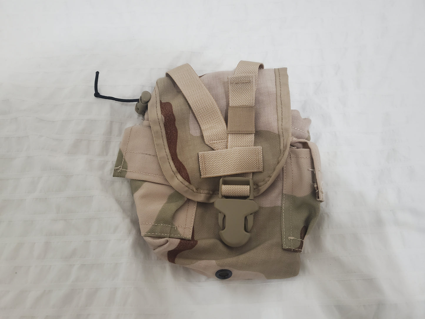 MOLLE II DCU Canteen Pouch